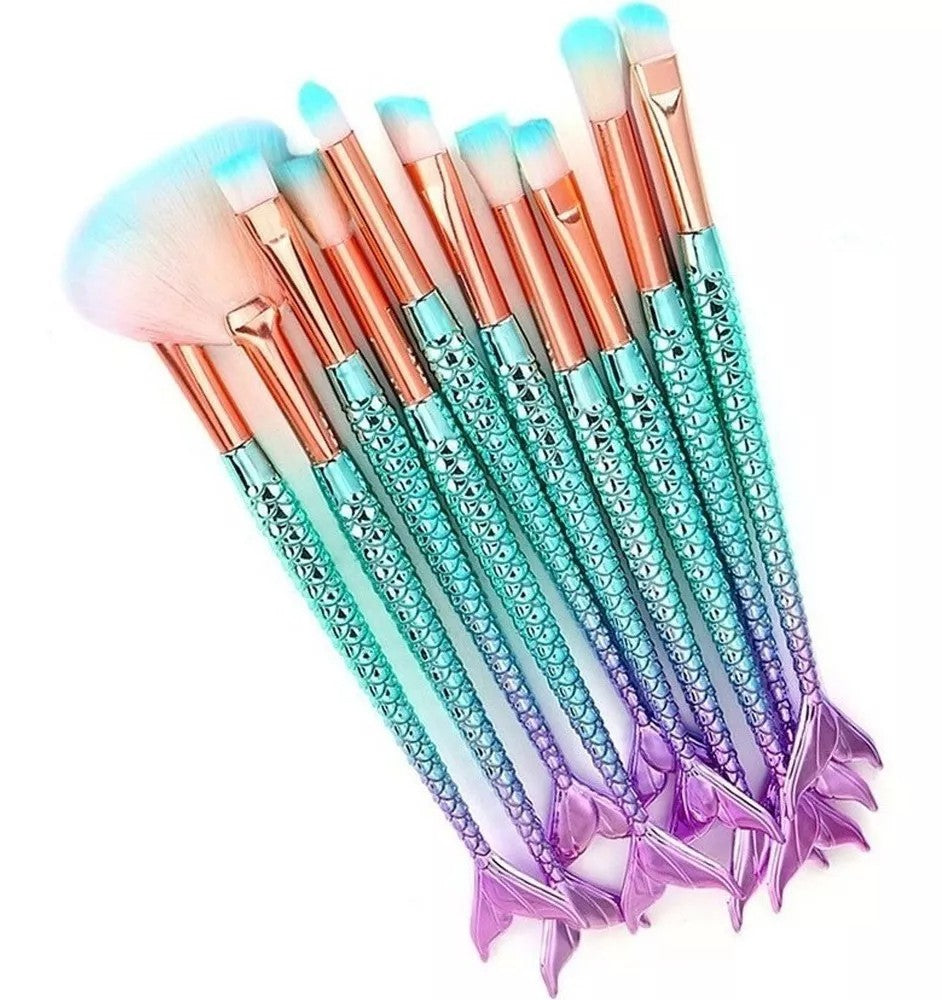 Kit com 10 Pincéis de Maquiagem Estilo Sereia